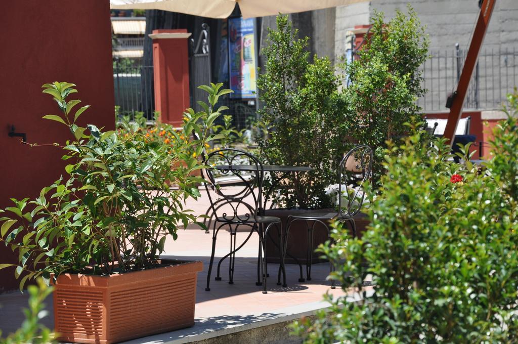 לינה וארוחת בוקר ברצלונה פוצו די גוטו Il Casale Dei Conti מראה חיצוני תמונה